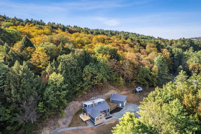 $849,000 | 1004 Jericho Road, Hartford, VT 05001