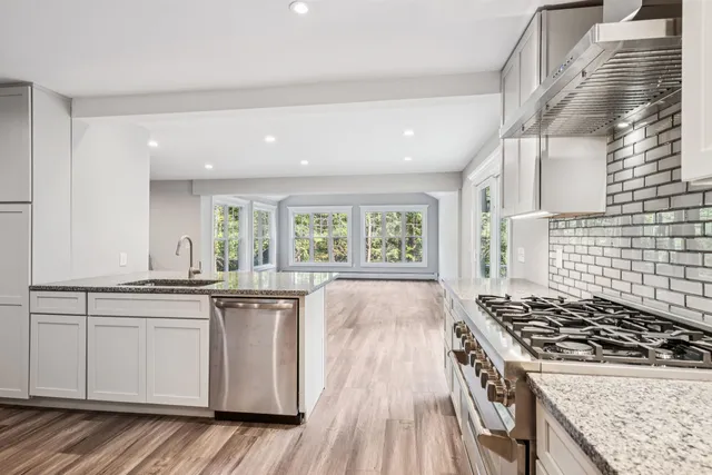 $849,000 | 1004 Jericho Road, Hartford, VT 05001