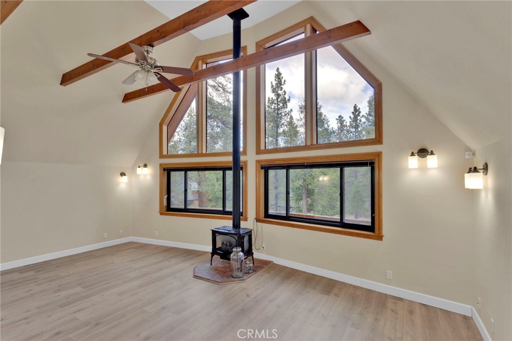 985 Pheasant Road Wrightwood, CA 92397 - Photo 10 of 61