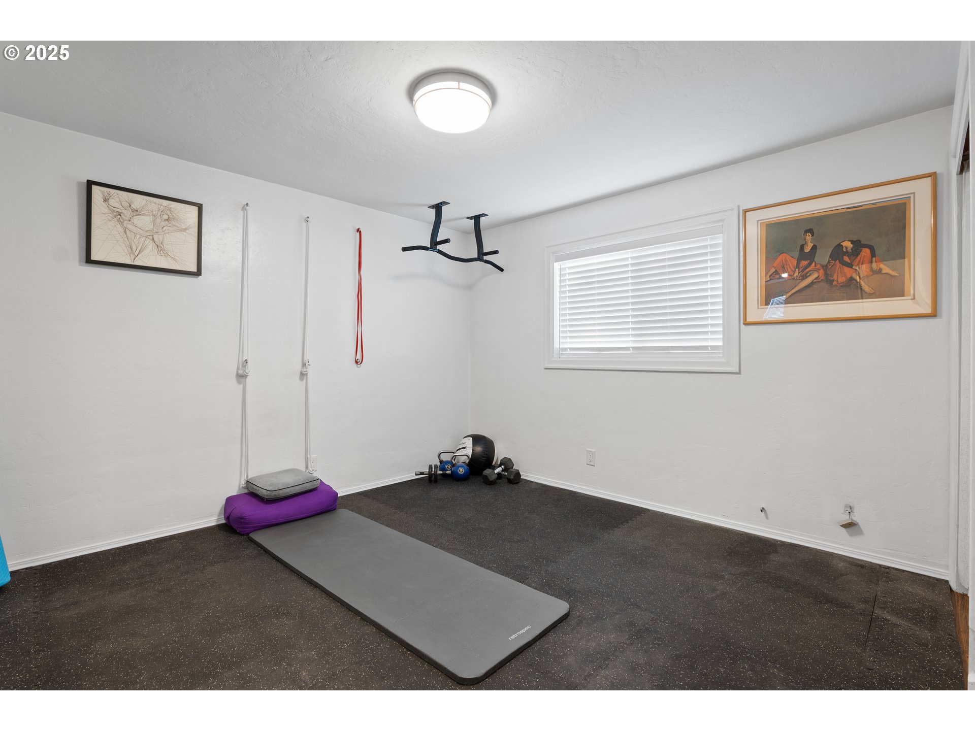 935 East 24th Avenue Eugene, OR 97405 - Photo 22 of 47