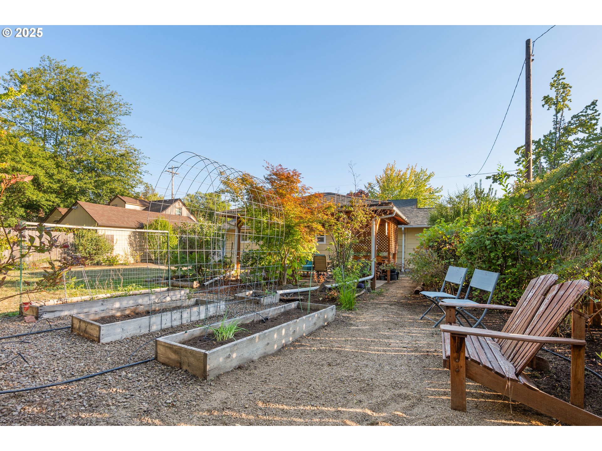 935 East 24th Avenue Eugene, OR 97405 - Photo 38 of 47