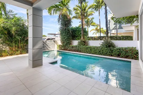 $6,250,000 | 130 Mac Farlane Drive, Delray Beach, FL 33483