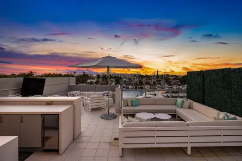 $6,250,000 | 130 Mac Farlane Drive, Delray Beach, FL 33483