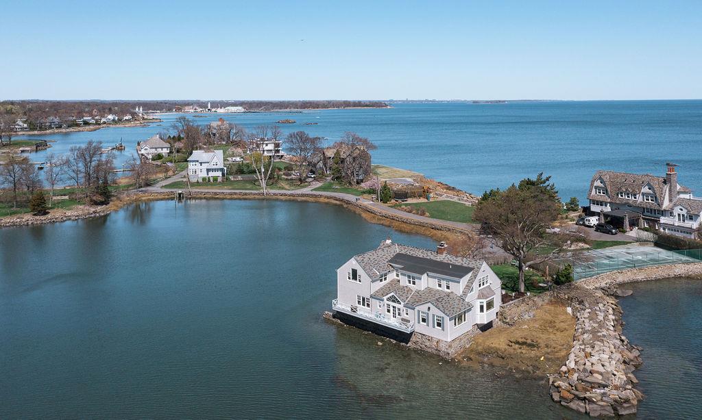 6 Pine Island Road Rye, NY 10580 - Photo 1 of 1 a view of a terrace with food