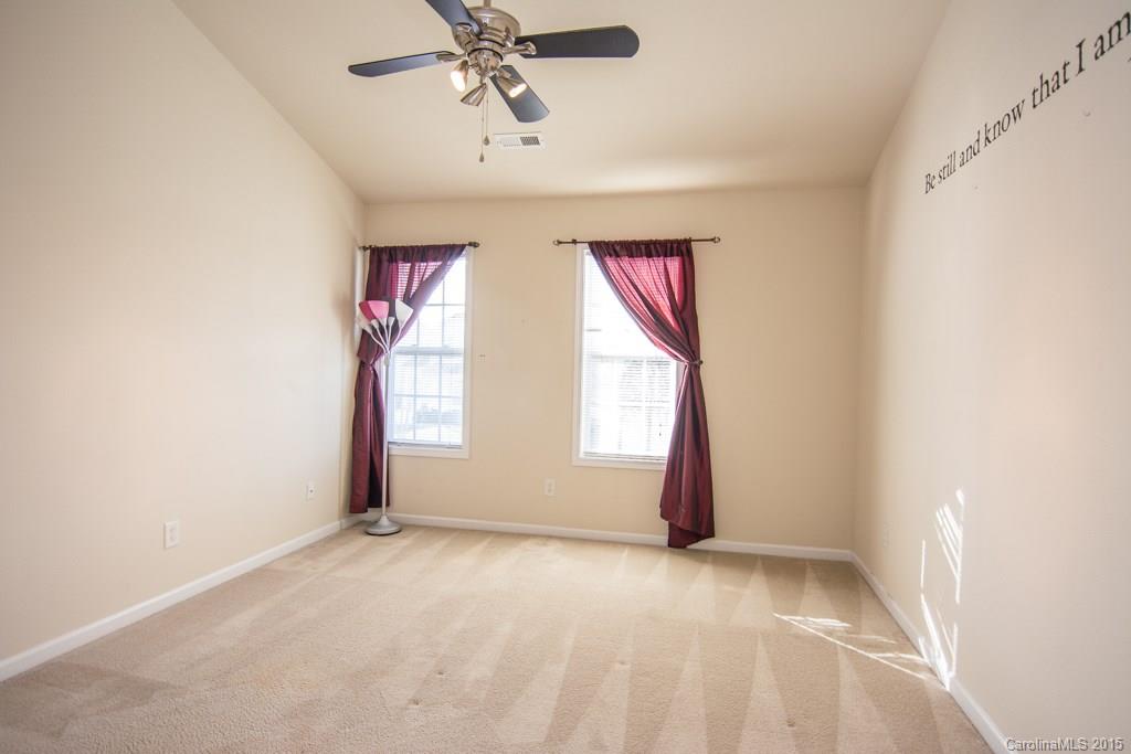 6148 Raisin Tree Lane Charlotte, NC 28215 - Photo 20 of 24 Gallery Image 20