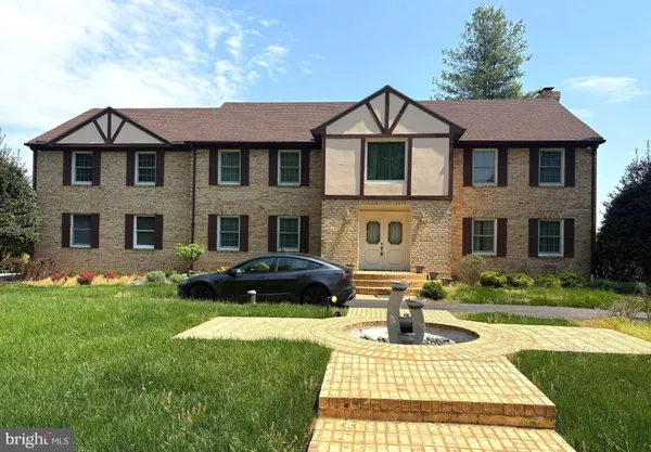 $1,325,000 | 11706 Farside Road, Ellicott City, MD 21042