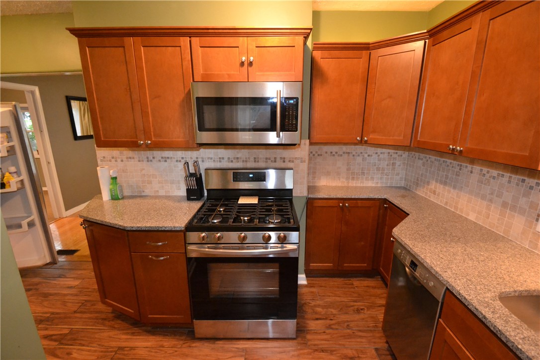723 5 Mile Line Road Webster, NY 14580 - Photo 15 of 38 2019 gas oven range and microwave