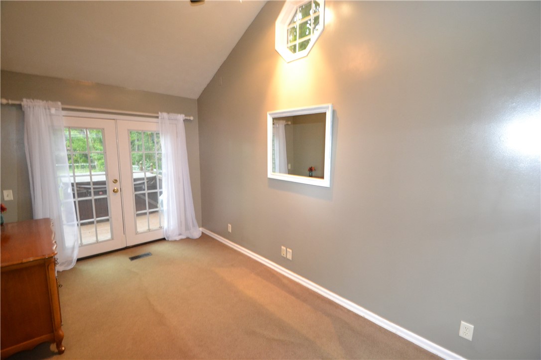 723 5 Mile Line Road Webster, NY 14580 - Photo 19 of 38 Family room/ possible 3rd bedroom