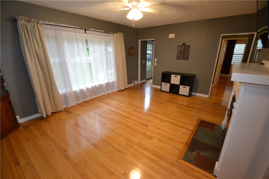 723 5 Mile Line Road Webster, NY 14580 - Photo 23 of 38 living room