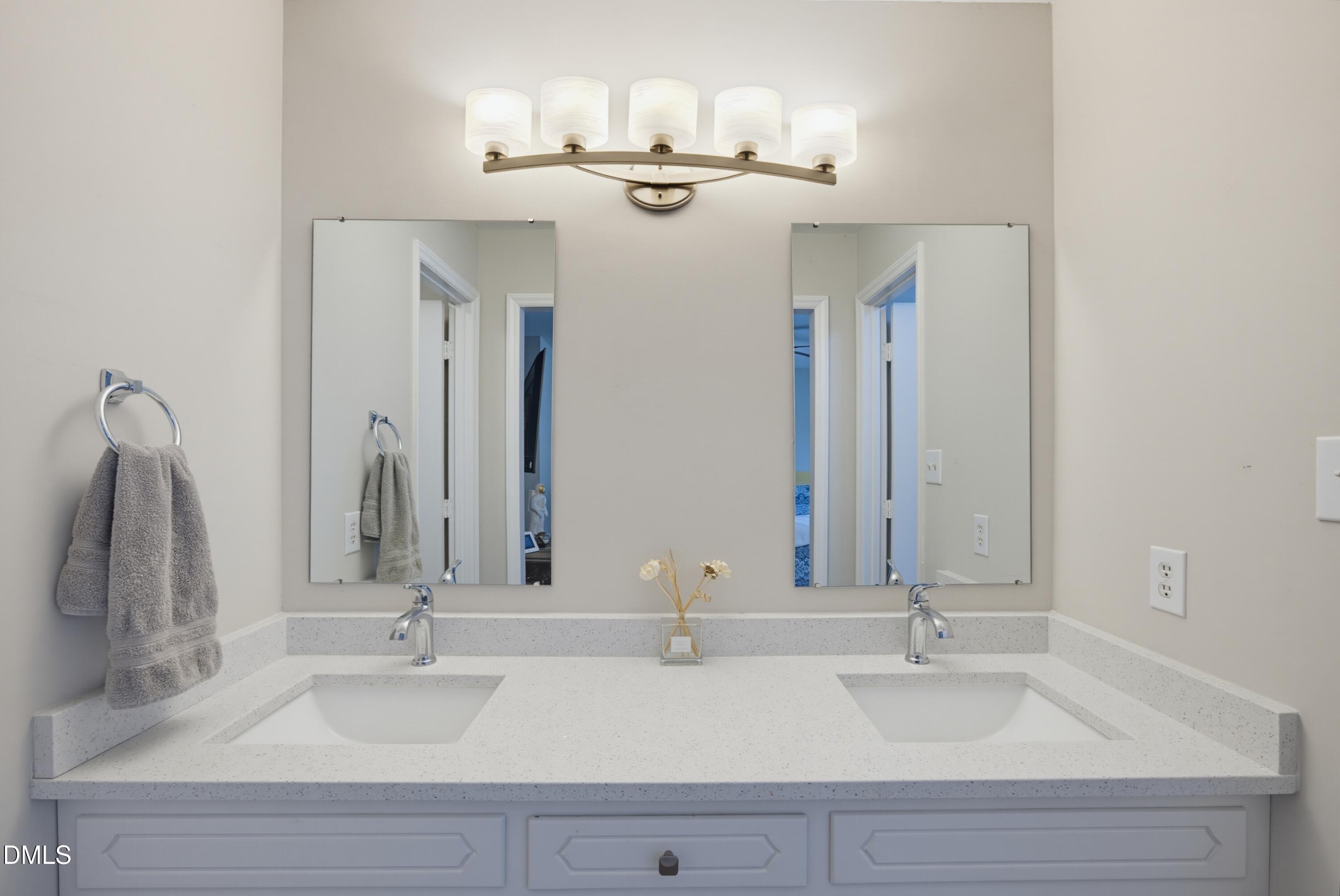 3500 Castlegate Drive Raleigh, NC 27616 - Photo 17 of 31 DSC01607