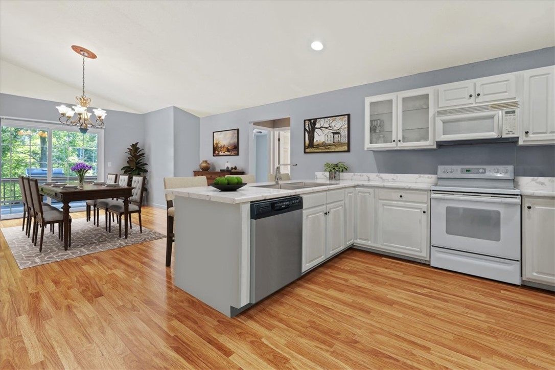 433 Shore Line Drive Anderson, SC 29626 - Photo 11 of 21