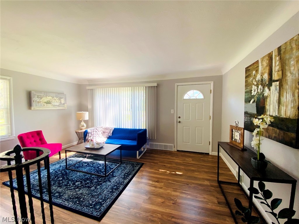 4958 Osborn Road Cleveland, OH 44125 - Photo 3 of 12 Gallery Image 3