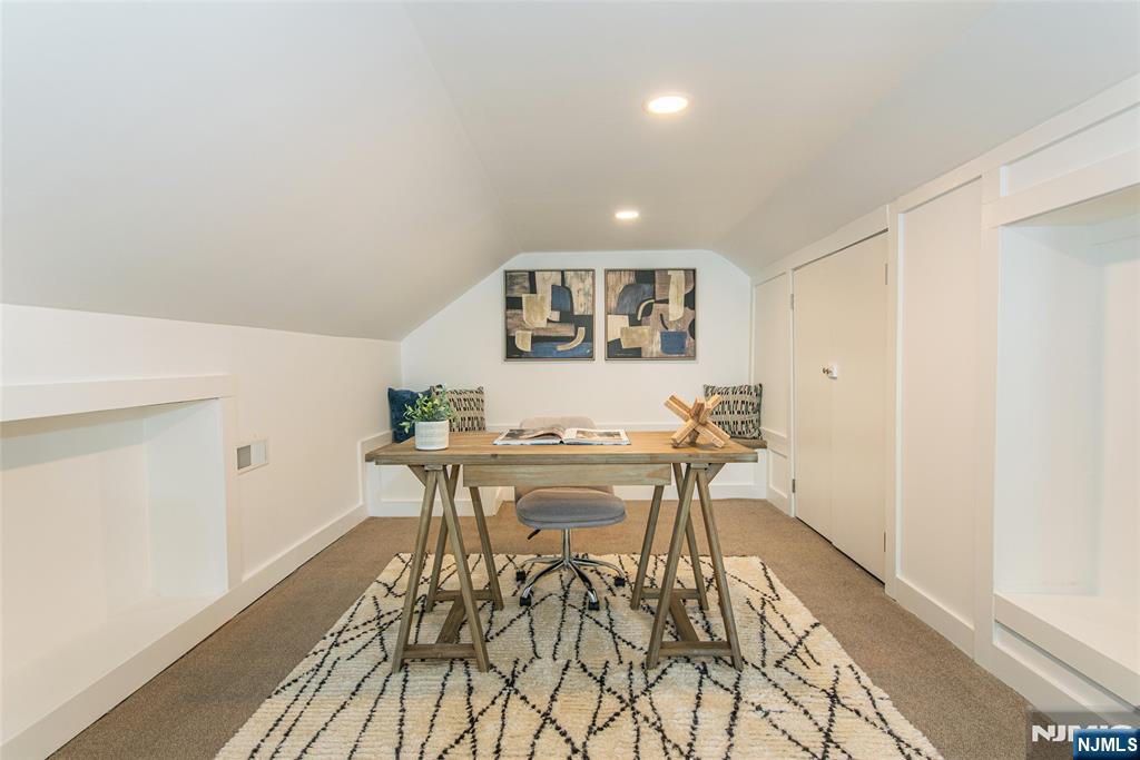 35 Howe Avenue Montclair, NJ 07042 - Photo 41 of 49
