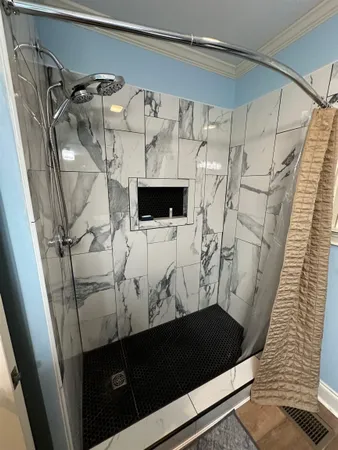 a view of utility room