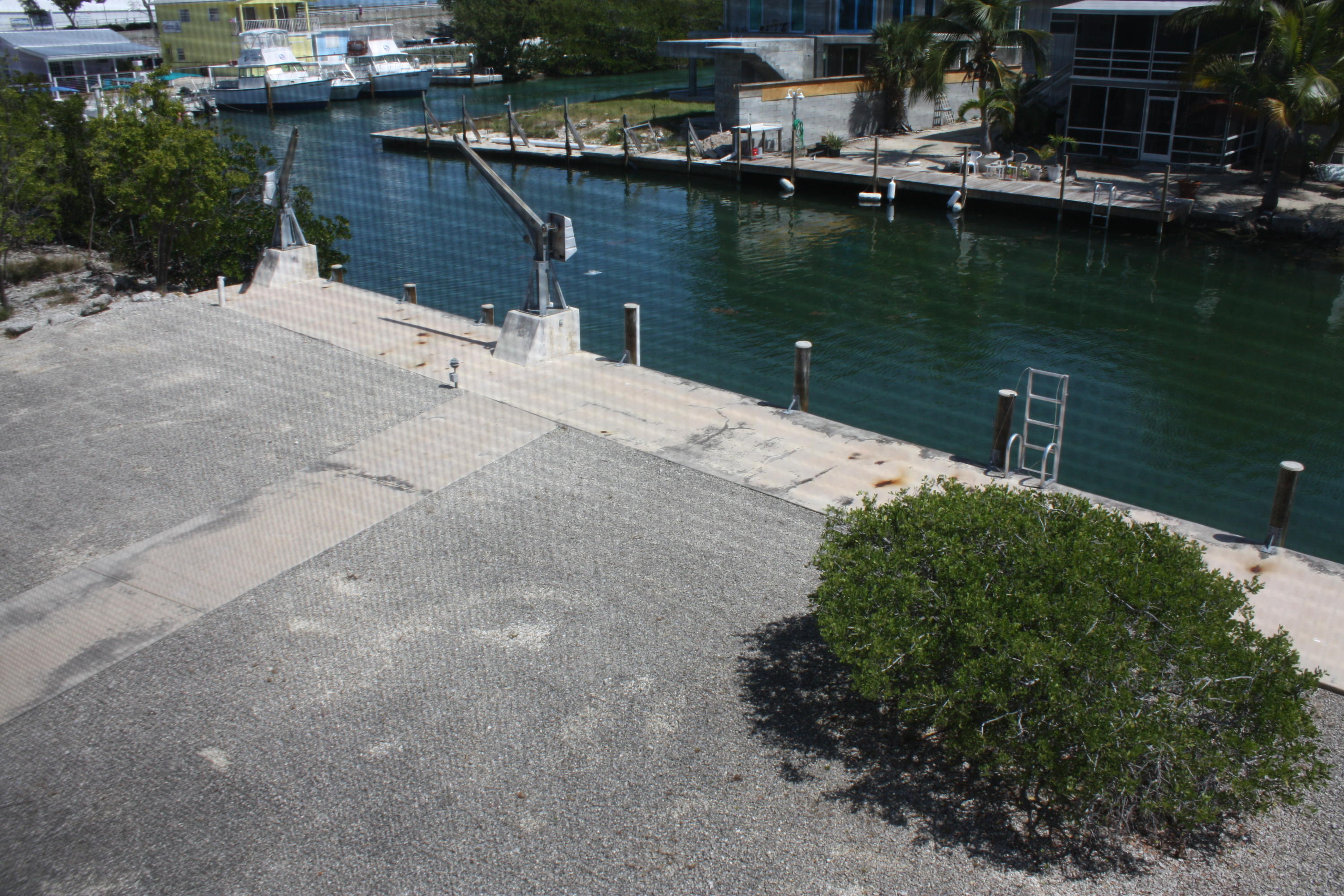 210 Johnny Road Tavernier, FL 33070 - Photo 23 of 35 Backyard / Dock