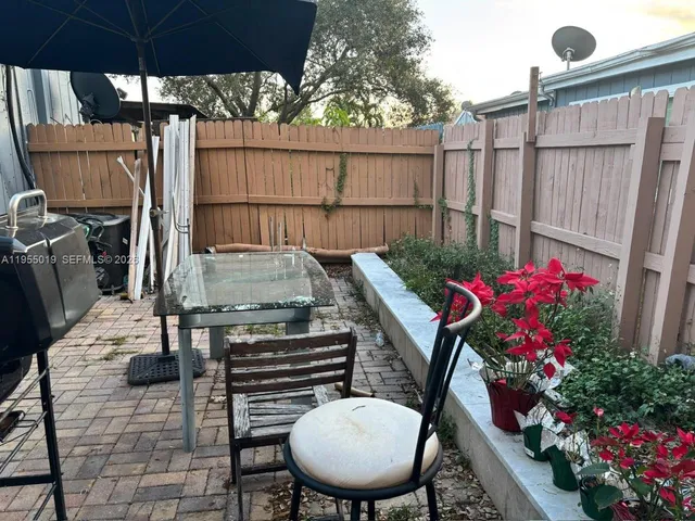 $2,800 | 4737 Northwest 5th Avenue, Deerfield Beach, FL 33064