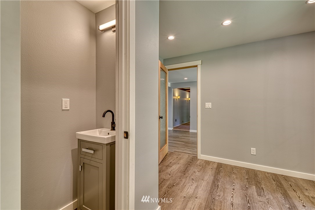 15601 Northwest Hite Center Road Seabeck, WA 98380 - Photo 14 of 29 Gallery Image 14