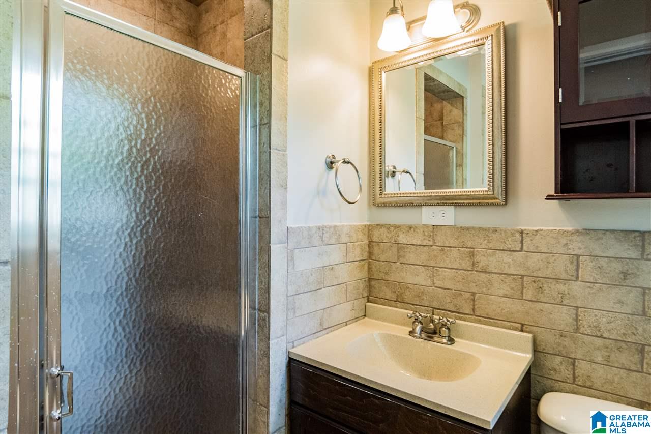 2412 Lester Lane Hoover, AL 35226 - Photo 20 of 37