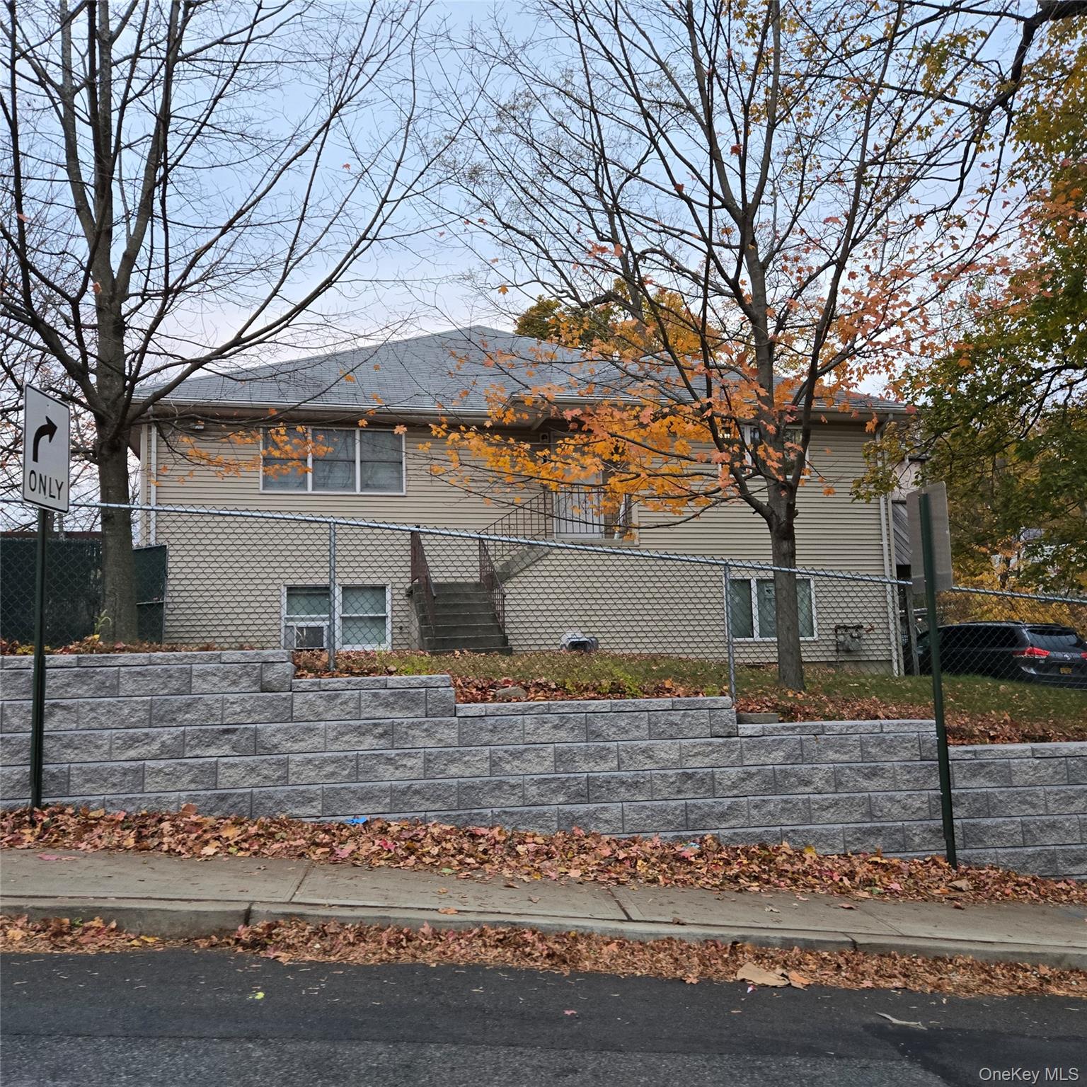 1 Blauvelt Road Monsey, NY 10952 - Photo 1 of 4 a backyard of a house