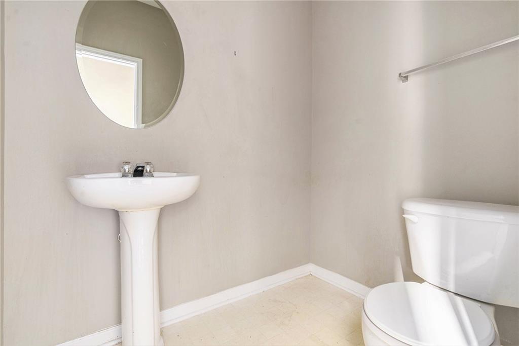 284 Valley Way Hampton, GA 30228 - Photo 13 of 31