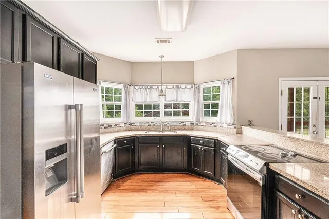 $325,000 | 284 Valley Way, Hampton, GA 30228