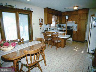 509 Snyder Road Reading, PA 19605 - Photo 4 of 6 Gallery Image 4