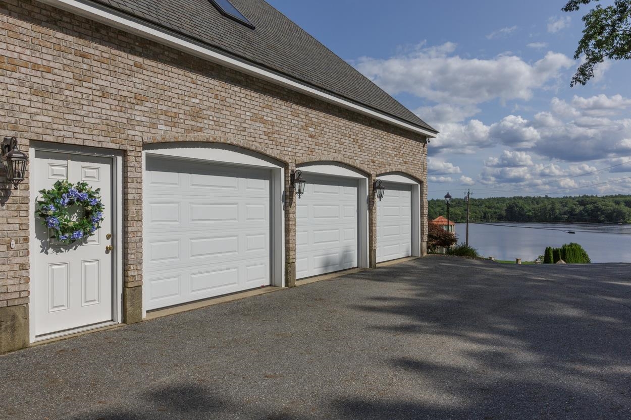 135 Hooker Farm Road Salem, NH 03079 - Photo 31 of 40