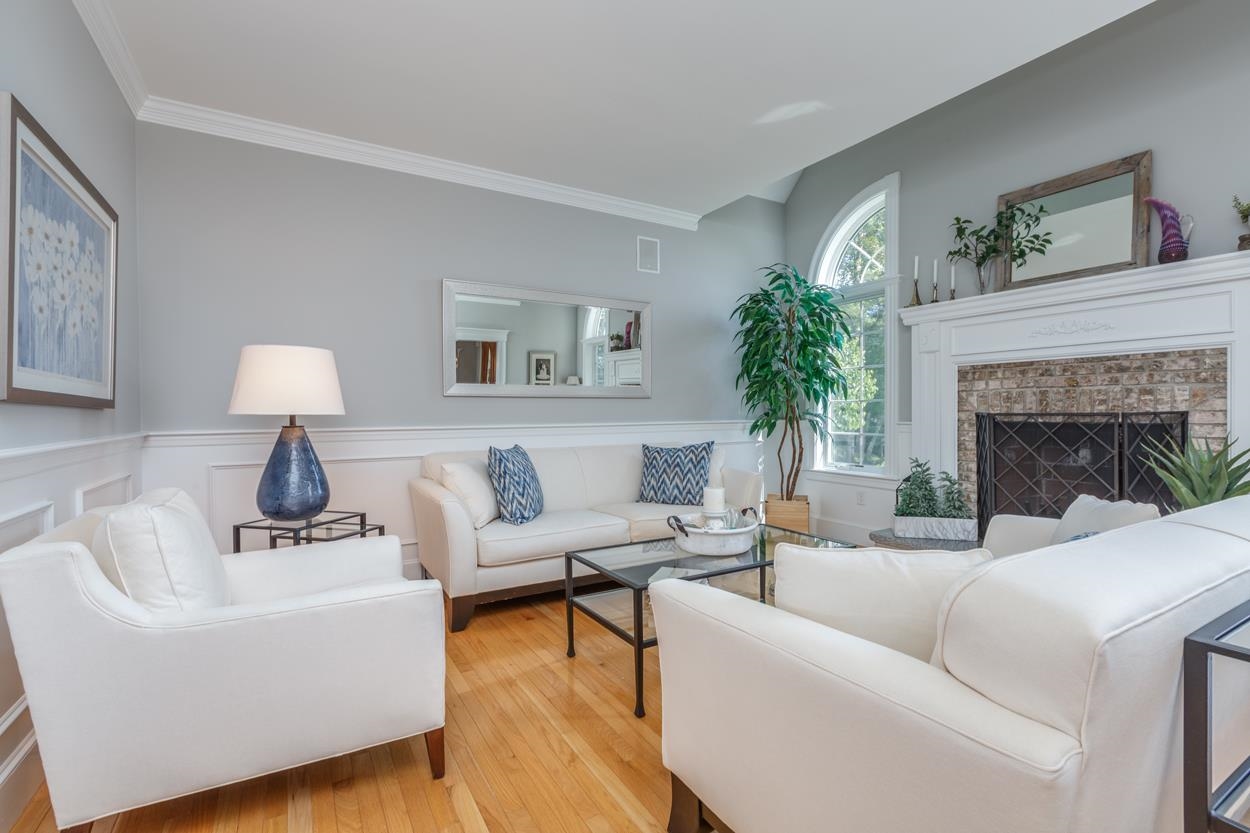 135 Hooker Farm Road Salem, NH 03079 - Photo 7 of 40