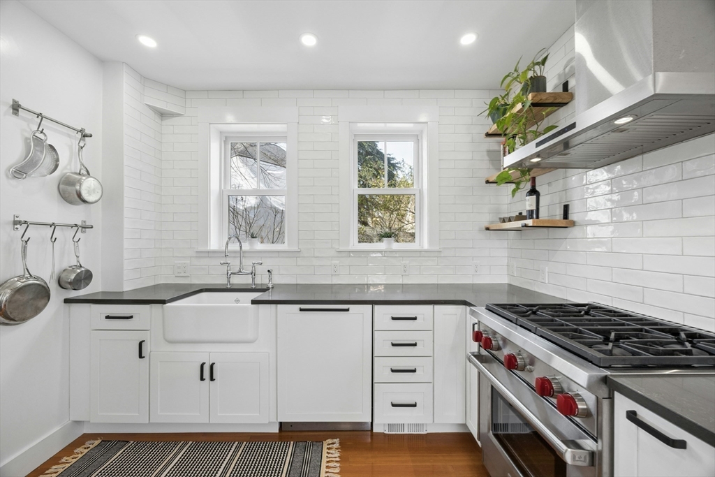 90 Florian Street Boston, MA 02130 - Photo 12 of 32