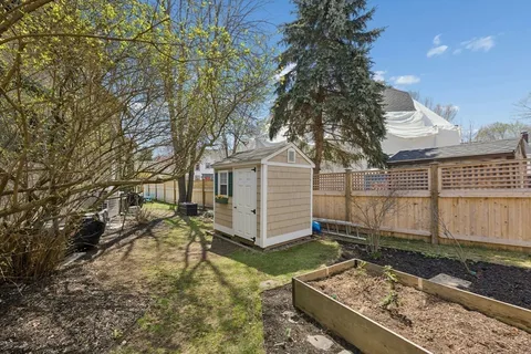 $899,000 | 90 Florian Street, Boston, MA 02130