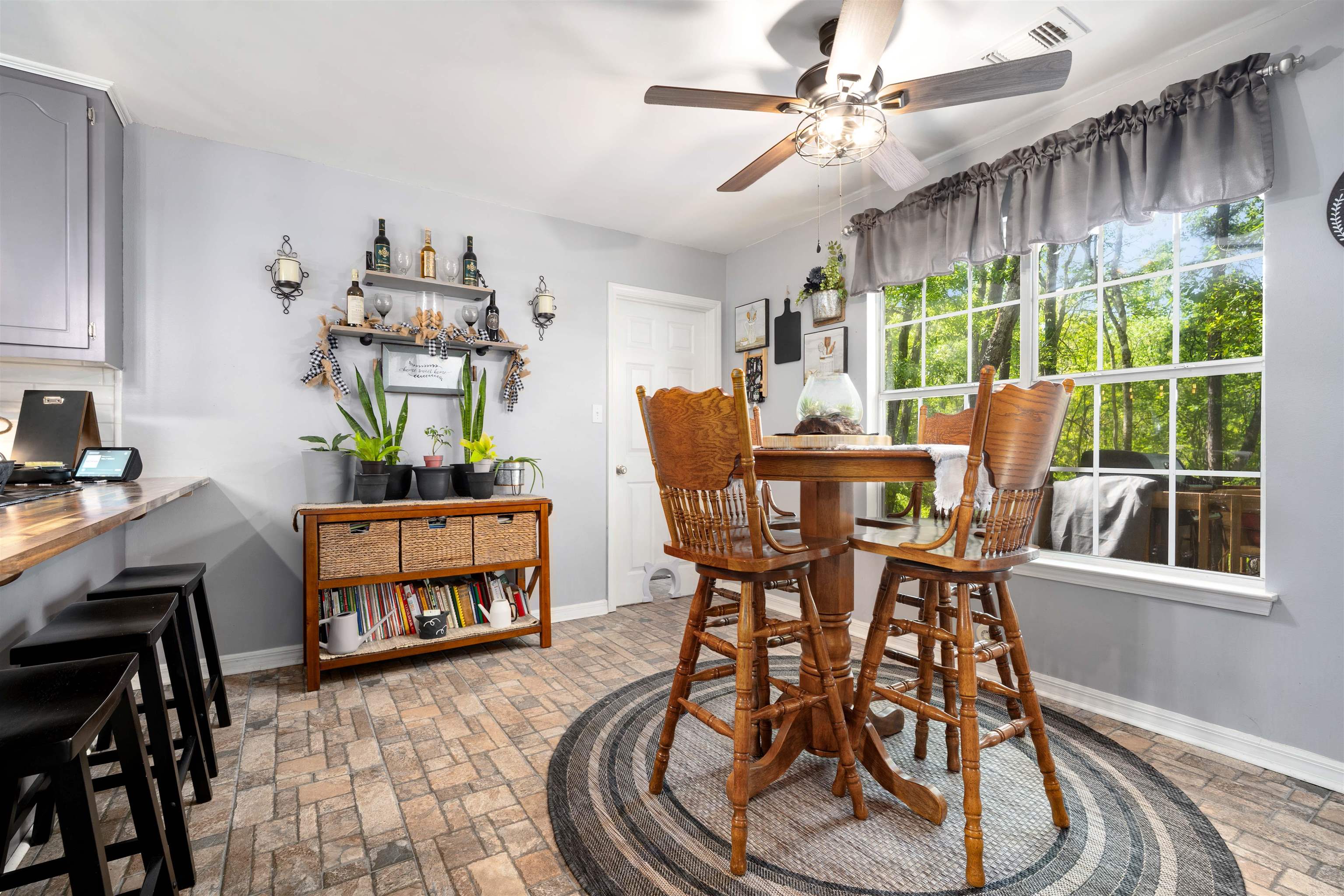110 Lakeview Loop Daphne, AL 36526 - Photo 13 of 40 Dining Area