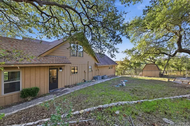$529,000 | 1072 Summit, Canyon Lake, TX 78133