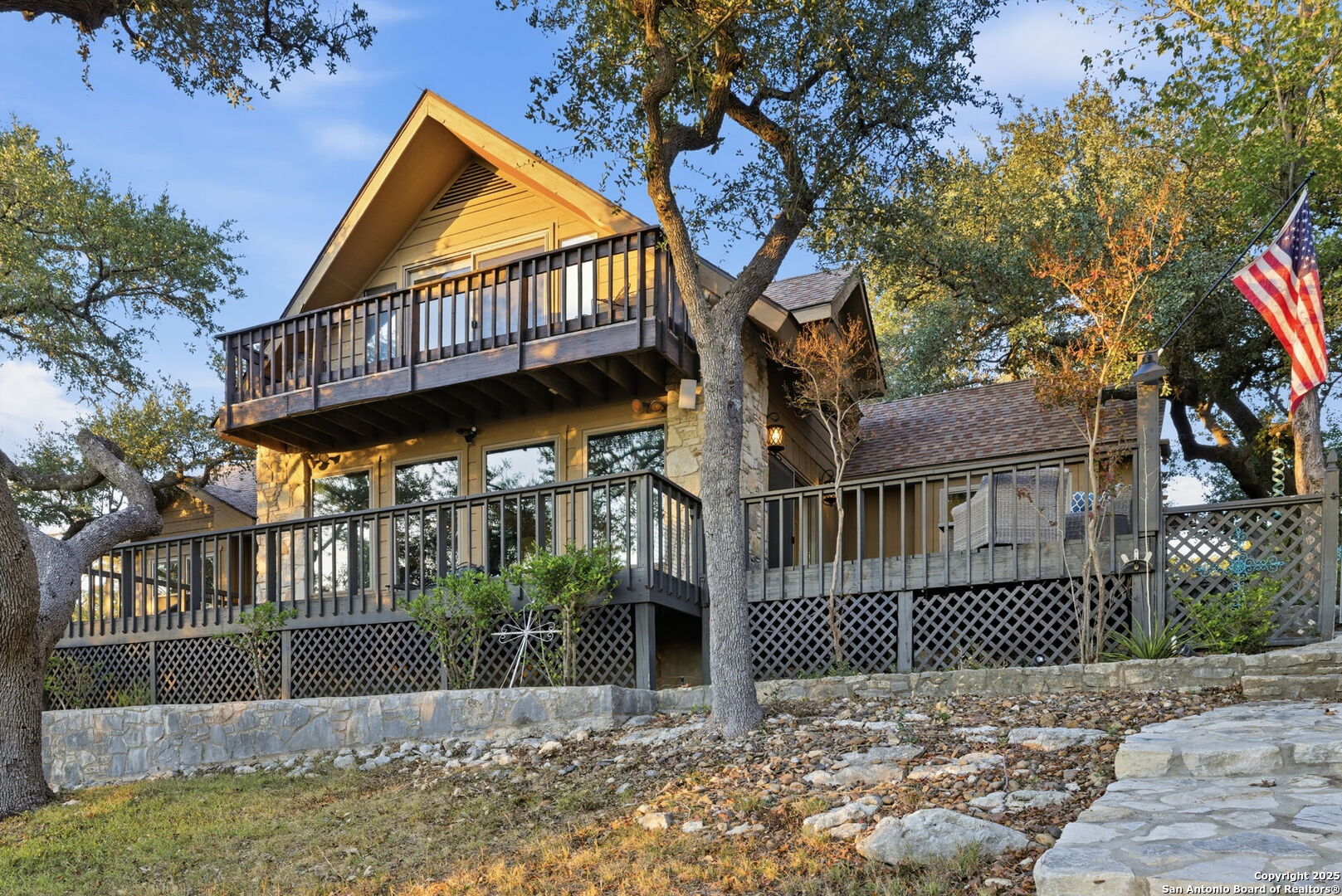 1072 Summit Canyon Lake, TX 78133 - Photo 4 of 50 a view of a house with a yard