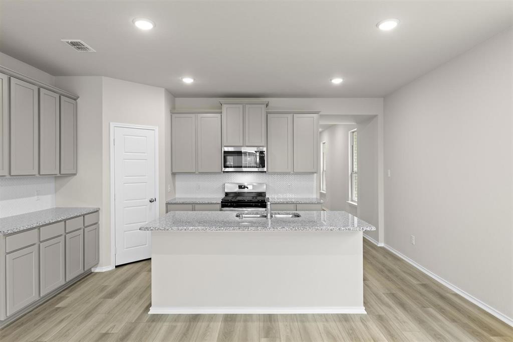 8716 Lone Star Lane Pilot Point, TX 76258 - Photo 6 of 25 726GentleBird_7