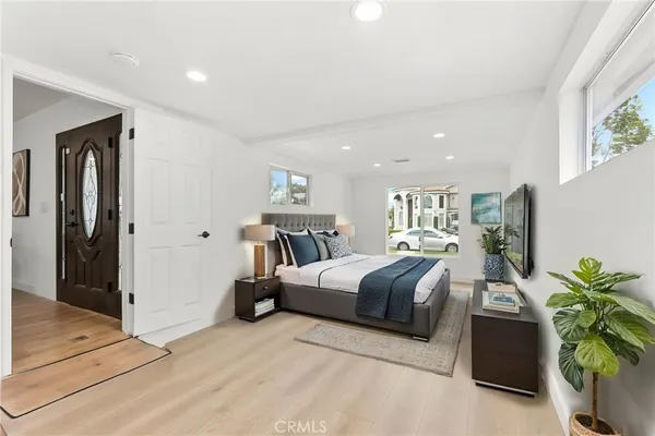 $1,250,000 | 9246 Manzanar Avenue, Downey, CA 90240