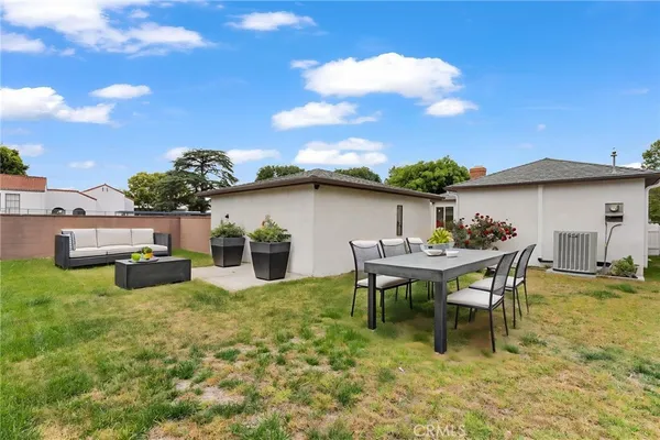 $1,250,000 | 9246 Manzanar Avenue, Downey, CA 90240