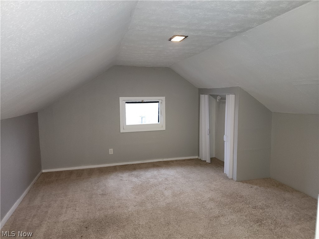 1238 Webb Road Lakewood, OH 44107 - Photo 24 of 33
