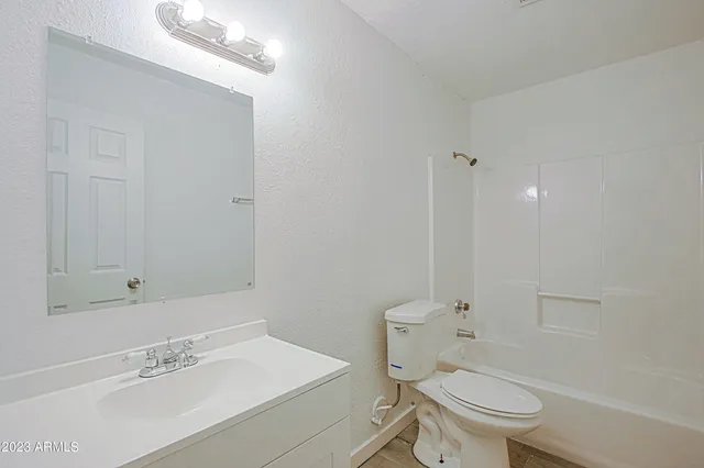 $1,395 | 13207 North 21st Place, Unit 6, Phoenix, AZ 85022