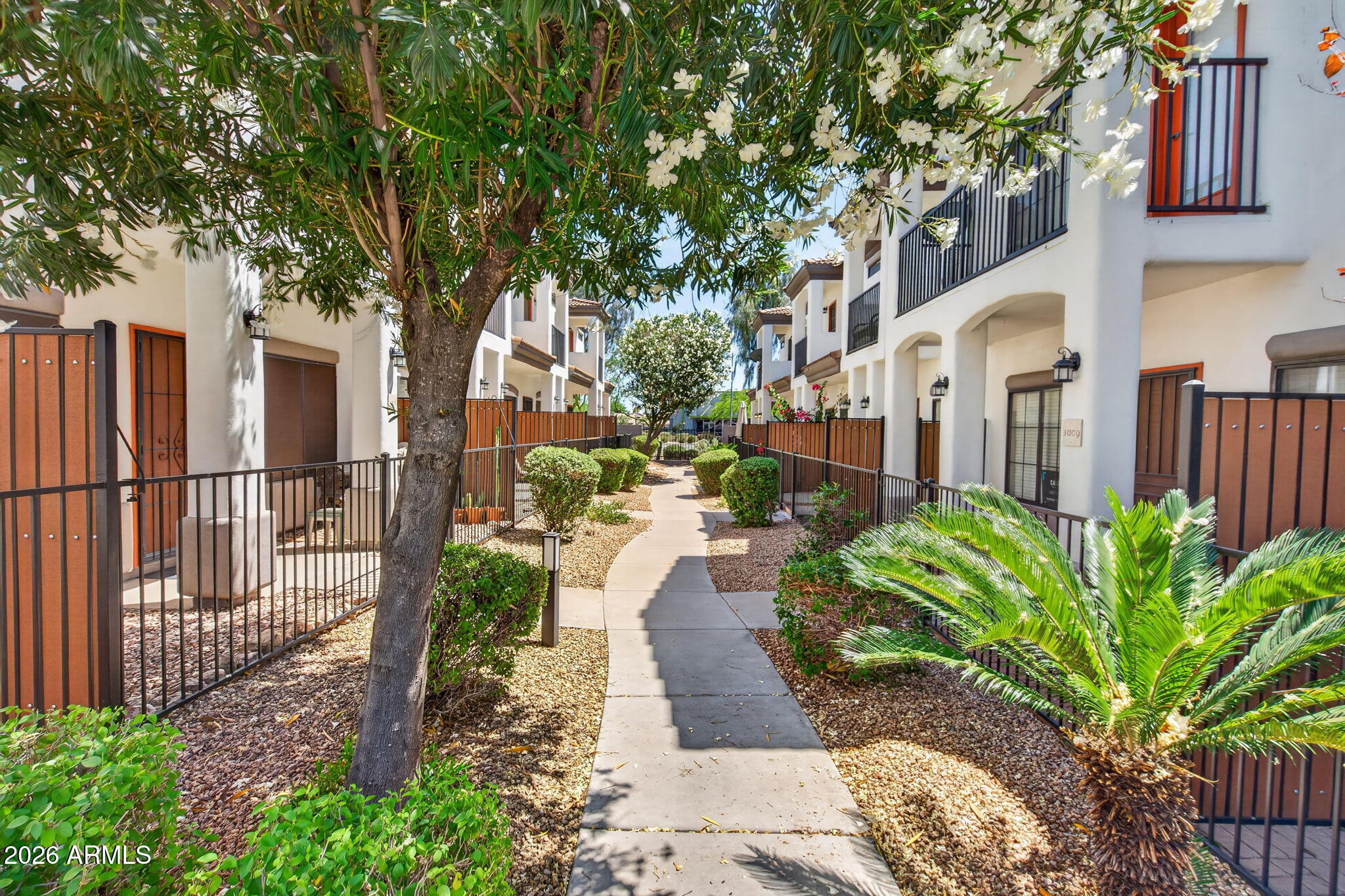 3150 East Beardsley Road, Unit 1010 Phoenix, AZ 85050 - Photo 3 of 31