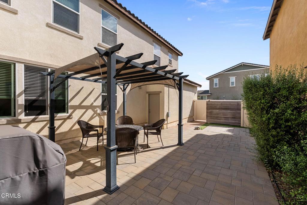 3512 North Oxnard Boulevard Oxnard, CA 93036 - Photo 25 of 41 a view of outdoor living space with porch