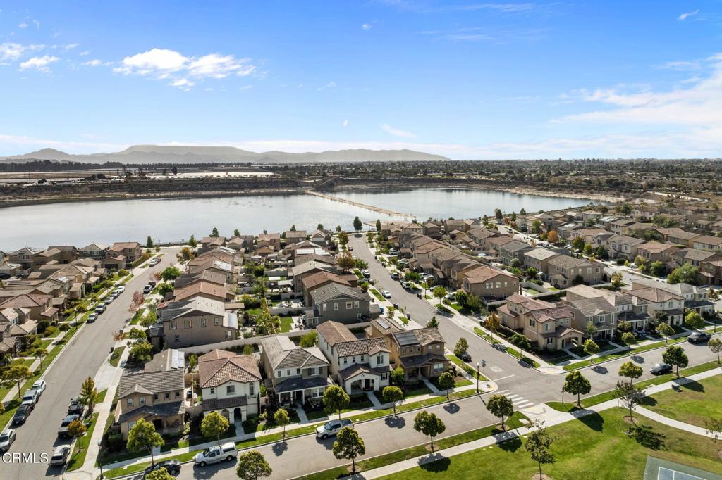 3512 North Oxnard Boulevard Oxnard, CA 93036 - Photo 36 of 41 an aerial view of multiple house