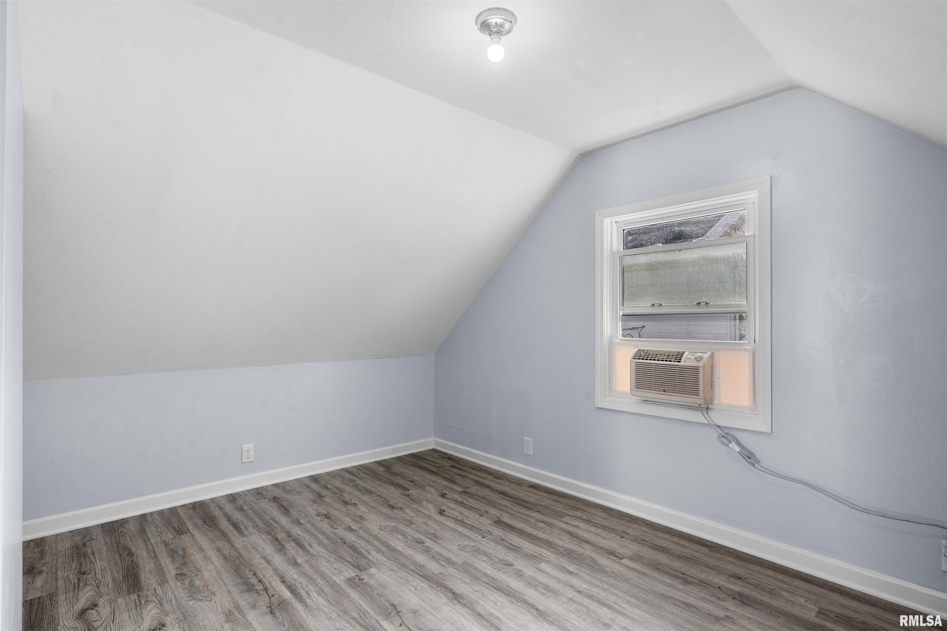1820 North 19th Street Springfield, IL 62702 - Photo 11 of 17