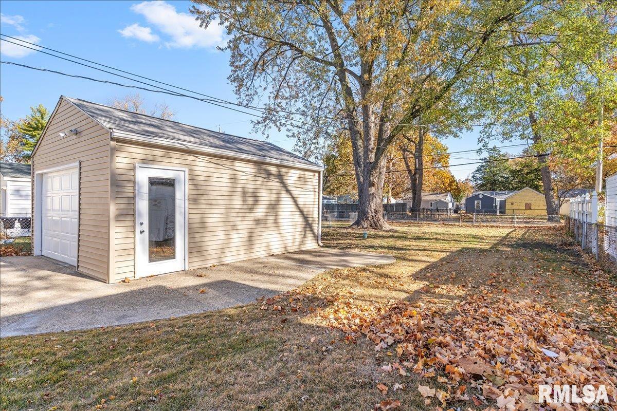 1820 North 19th Street Springfield, IL 62702 - Photo 16 of 17