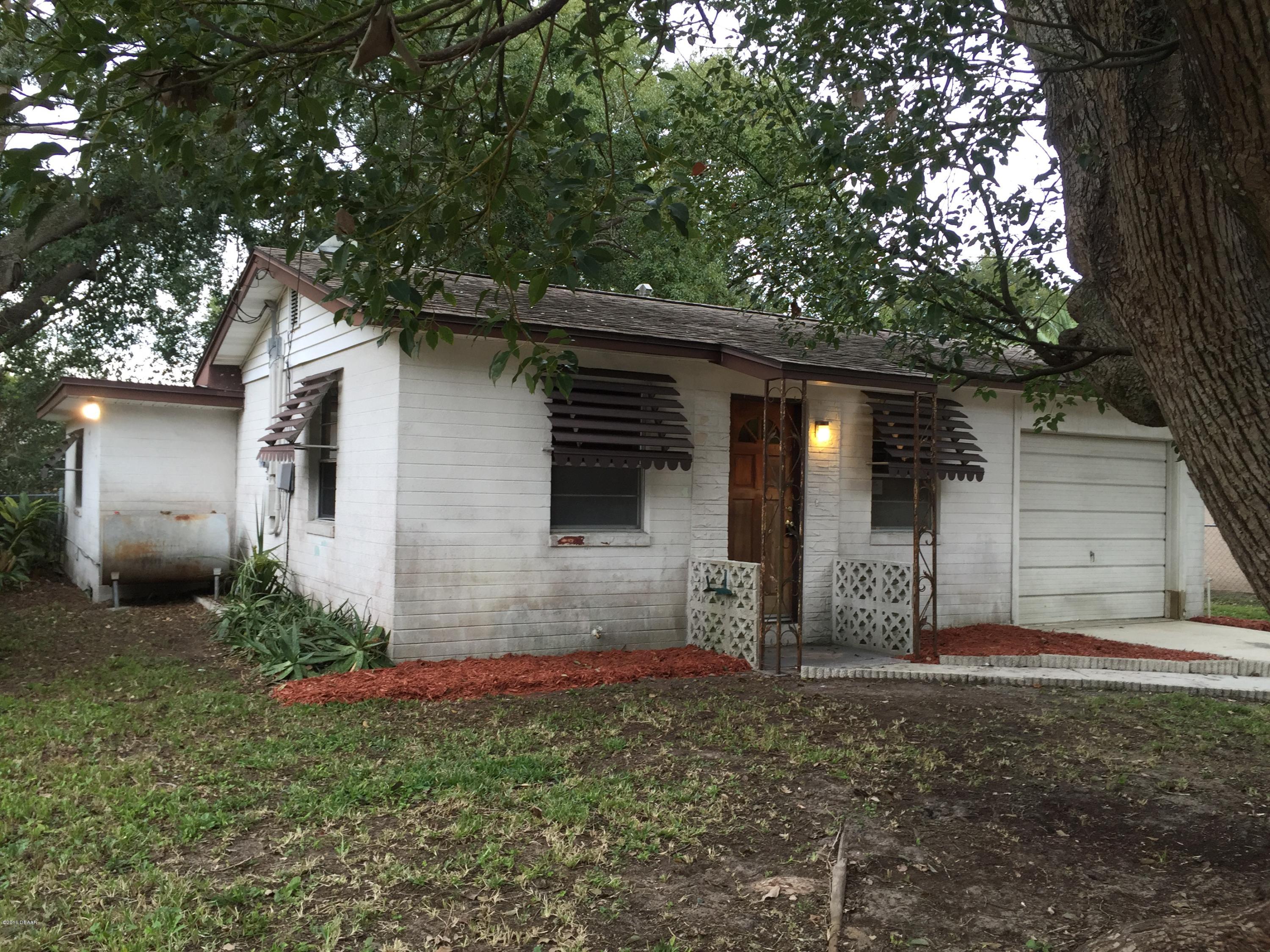 526 Blake Road South Daytona, FL 32119 - Photo 1 of 45 2016-01-13 15.46.22