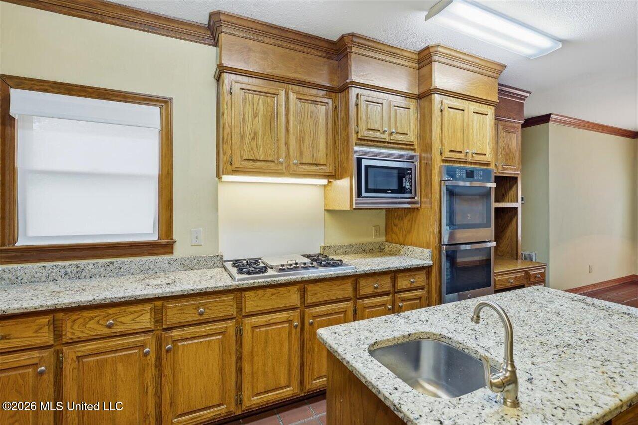 303 Monterey Drive Clinton, MS 39056 - Photo 14 of 38 16-303 Monterey Dr _ Home Tours MS