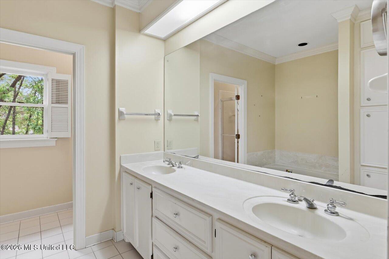 303 Monterey Drive Clinton, MS 39056 - Photo 24 of 38 27-303 Monterey Dr _ Home Tours MS