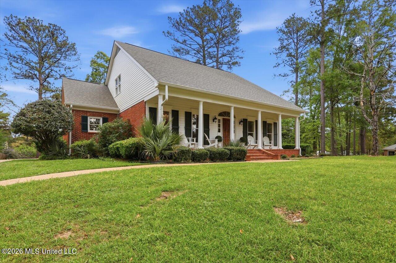 303 Monterey Drive Clinton, MS 39056 - Photo 3 of 38 03-303 Monterey Dr _ Home Tours MS