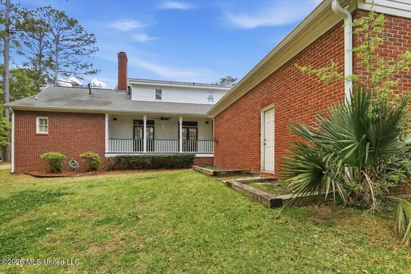 $455,000 | 303 Monterey Drive, Clinton, MS 39056