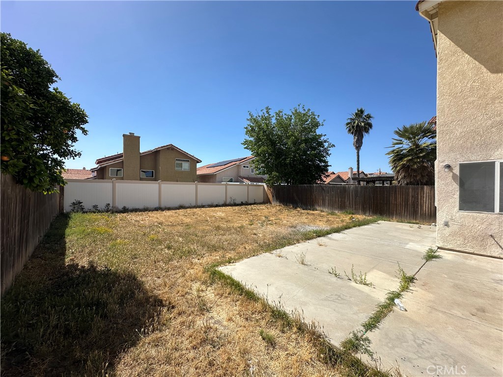 1832 Havasu Street Perris, CA 92571 - Photo 24 of 28