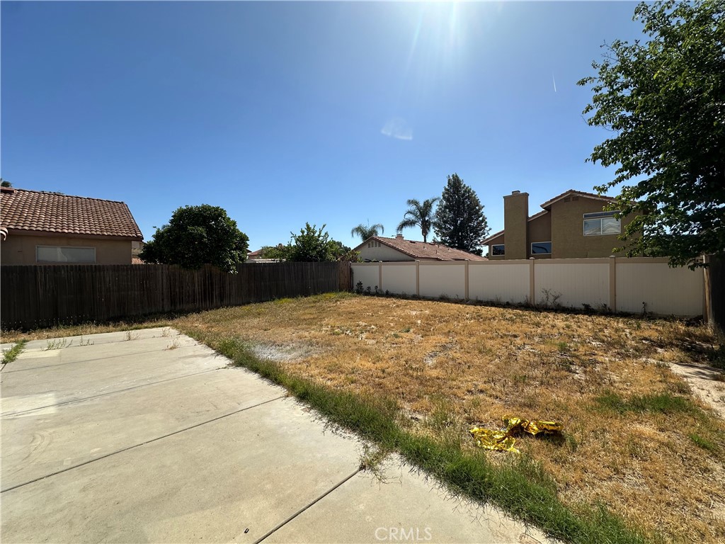 1832 Havasu Street Perris, CA 92571 - Photo 25 of 28